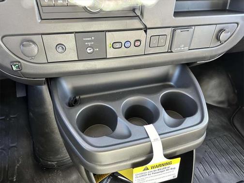 2025 Chevrolet Express 2500 RWD 2500 Regular Wheelbase WT