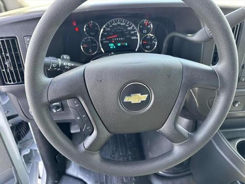 2025 Chevrolet Express 3500 RWD 3500 Regular Wheelbase WT