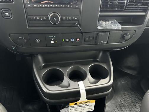 2025 Chevrolet Express 2500 RWD 2500 Regular Wheelbase WT