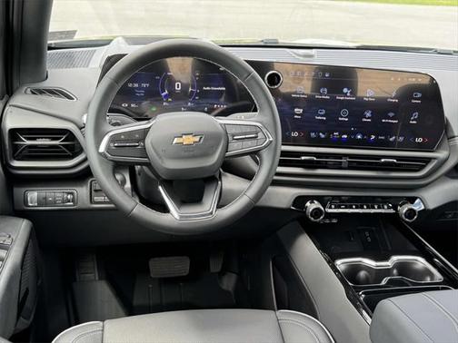 2025 Chevrolet Silverado EV LT