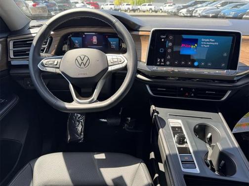 2024 Volkswagen Atlas 2.0T SE