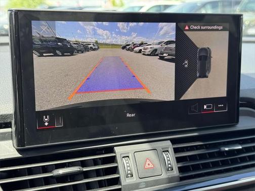 2024 Audi Q5 45 S line Premium Plus