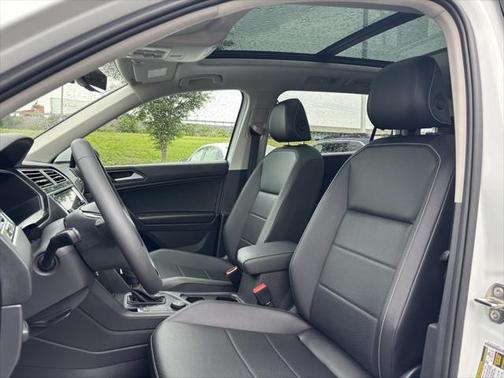 2021 Volkswagen Tiguan 2.0T SEL