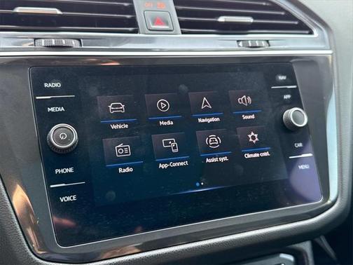 2021 Volkswagen Tiguan 2.0T SEL