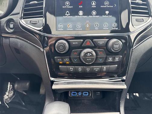2022 Jeep Grand Cherokee Limited X