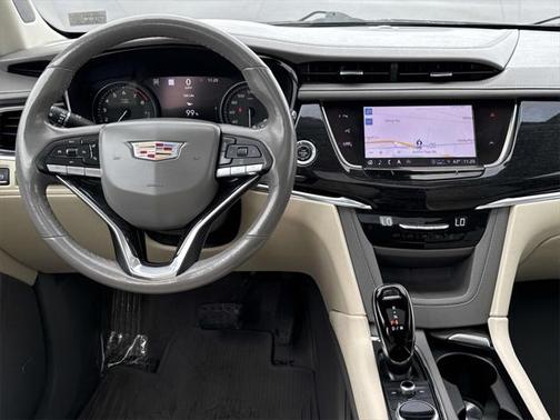 2022 Cadillac XT6 Premium Luxury AWD