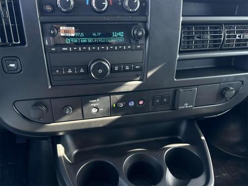 2025 Chevrolet Express 2500 RWD 2500 Regular Wheelbase WT