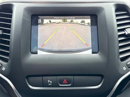 2020 Jeep Cherokee Altitude