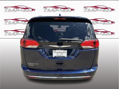Jazz Blue Pearlcoat 2020 Chrysler Pacifica Touring L