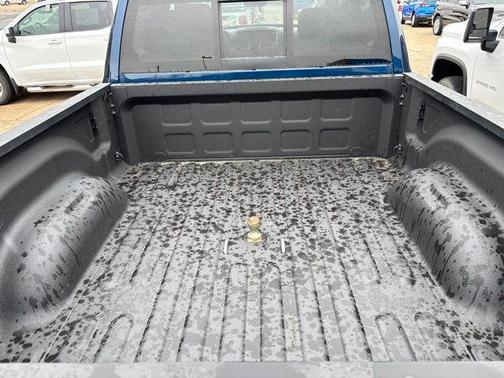 Patriot Blue Pearlcoat 2024 RAM 2500 Tradesman Crew Cab 4x4 6'4' Box