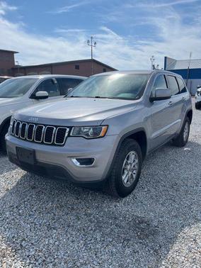2019 Jeep Grand Cherokee Laredo