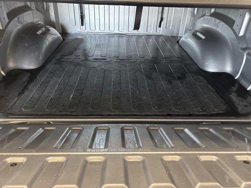 Billet Silver Metallic Clearcoat 2022 RAM 1500 Big Horn/Lone Star