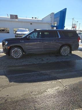 2023 GMC Yukon XL Denali Ultimate