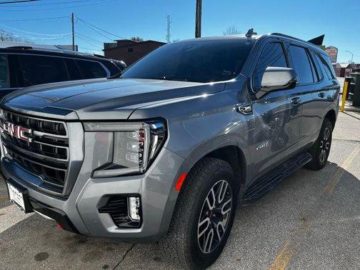 2022 GMC Yukon 4WD AT4