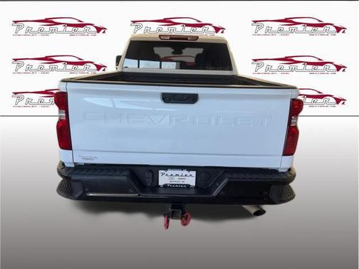 Summit White 2024 Chevrolet Silverado 2500 Custom