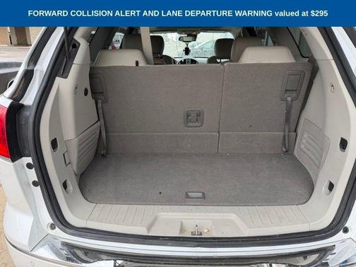 White Frost Tricoat 2017 Buick Enclave Leather