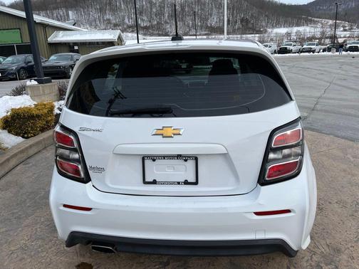 2017 Chevrolet Sonic LT