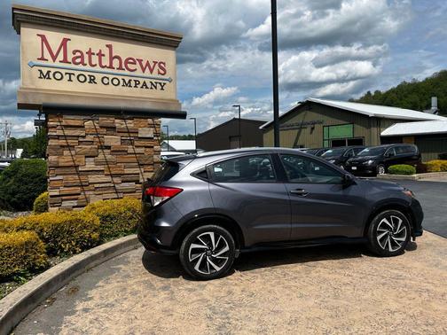 Modern Steel Metallic 2020 Honda HR-V AWD Sport