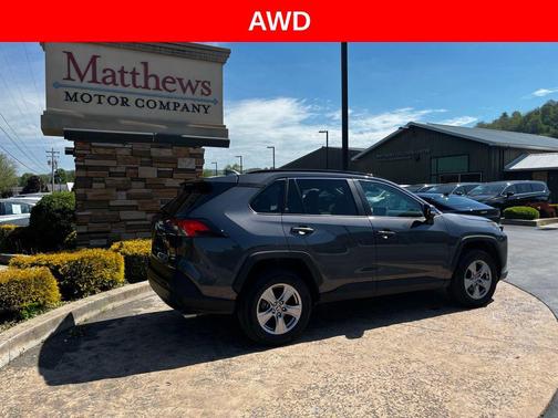 Magnetic Gray Metallic 2025 Toyota RAV4 XLE