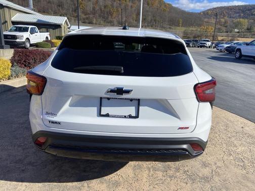 2024 Chevrolet Trax FWD 1RS