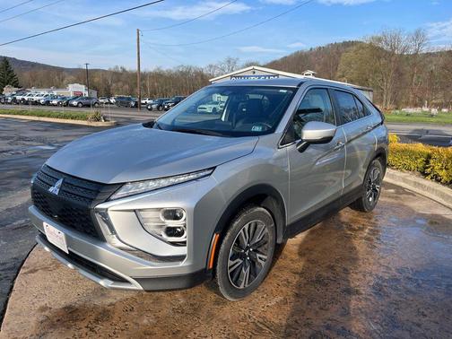 Gray 2025 Mitsubishi Eclipse Cross SE