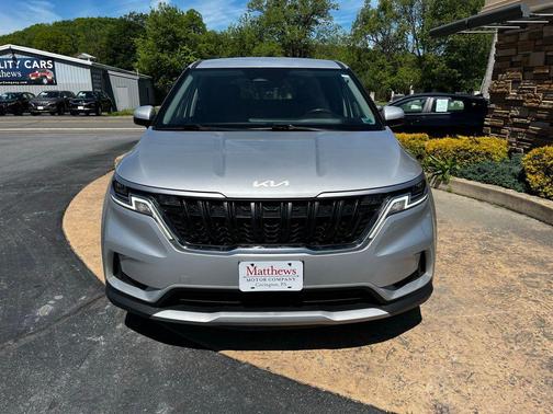 Silky Silver 2022 Kia Carnival LXS