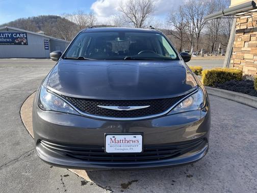 2020 Chrysler Voyager LXI