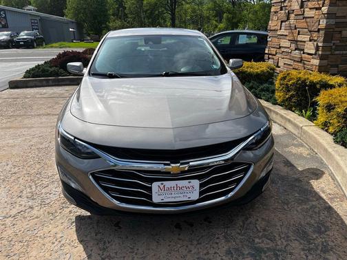 Mineral Gray Metallic 2023 Chevrolet Malibu FWD 1LT