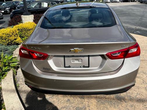 Mineral Gray Metallic 2023 Chevrolet Malibu FWD 1LT