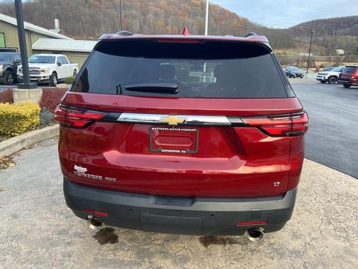 2022 Chevrolet Traverse LT Cloth