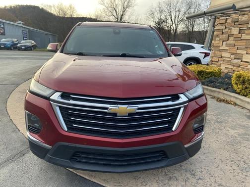 2022 Chevrolet Traverse LT Cloth