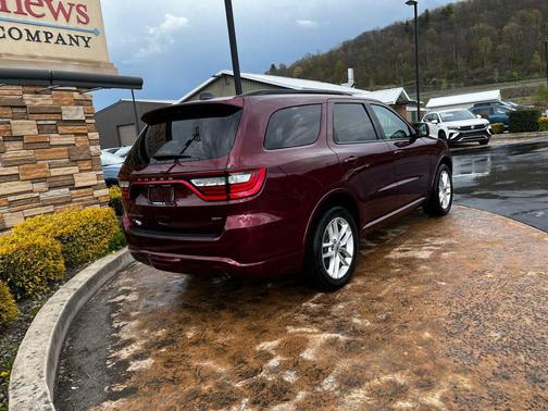Octane Red Pearlcoat 2024 Dodge Durango GT Plus