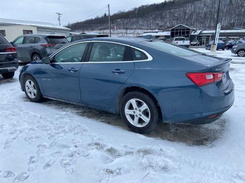 2024 Chevrolet Malibu FWD 1LT