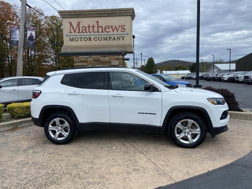 2023 Jeep Compass Latitude