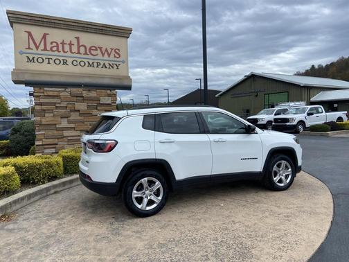 2023 Jeep Compass Latitude