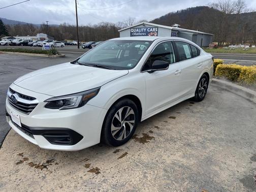 2022 Subaru Legacy Base