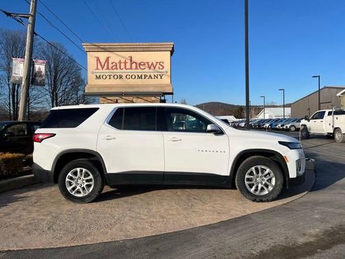2022 Chevrolet Traverse LS