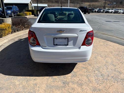 2014 Chevrolet Sonic LS