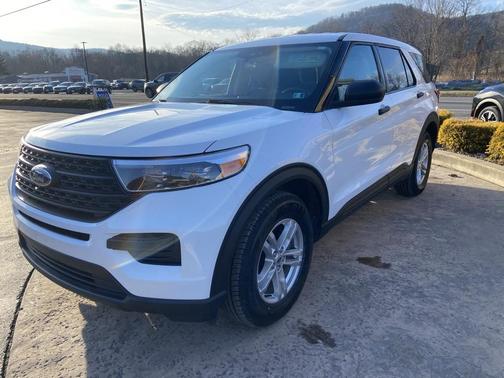 2022 Ford Explorer Base