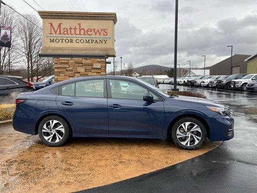 2025 Subaru Legacy Premium