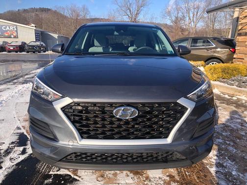 2021 Hyundai TUCSON SE