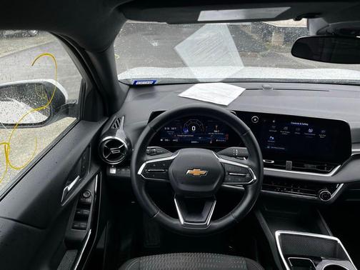 Summit White 2025 Chevrolet Equinox 1LT