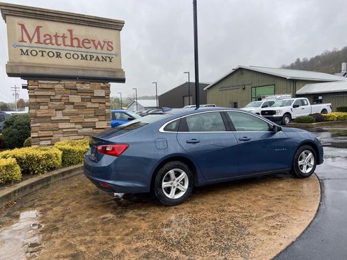 2024 Chevrolet Malibu FWD 1LT
