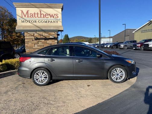 2017 Ford Focus Titanium