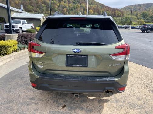 2021 Subaru Forester Premium