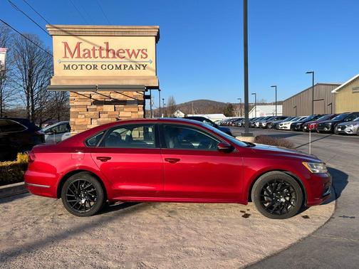 2019 Volkswagen Passat 2.0T Wolfsburg Edition