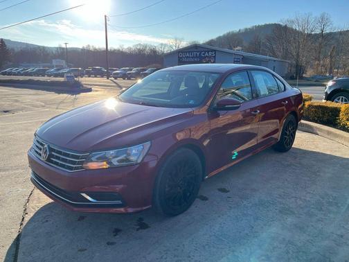 2019 Volkswagen Passat 2.0T Wolfsburg Edition