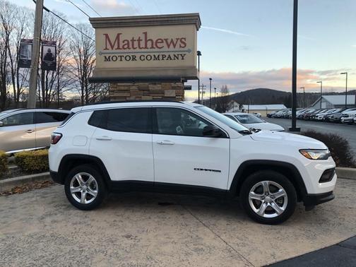 2023 Jeep Compass Latitude