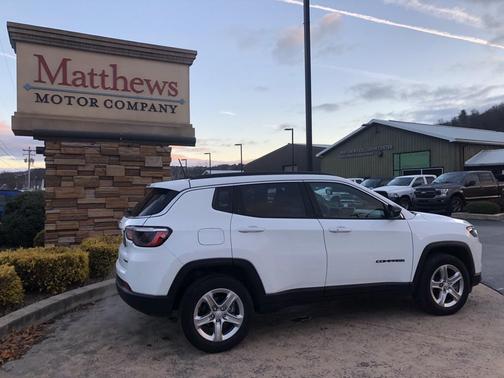 2023 Jeep Compass Latitude
