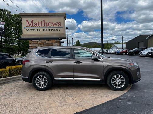 Earthy Bronze 2020 Hyundai SANTA FE SE 2.4